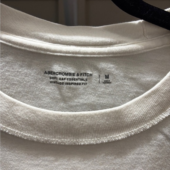 Abercrombie & Fitch Cream Ranger Tee - Picture 3 of 4